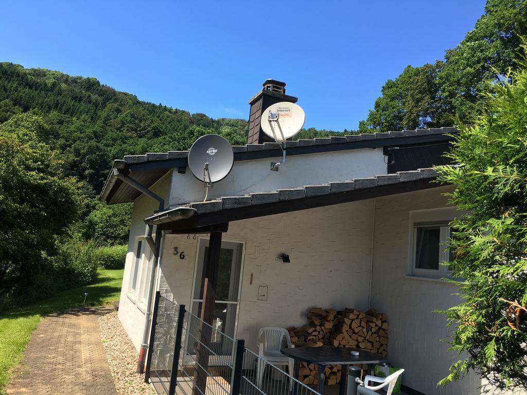 Ferienhaus Stausee Bitburg Villa Biersdorf Eksteriør bilde